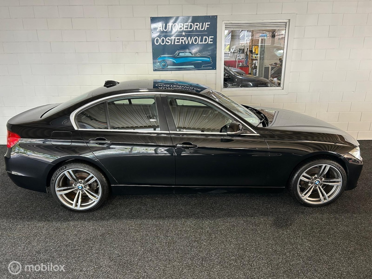 BMW 3-serie - 318d High Executive Airco - Navi - Cruise - Stoelverwarming