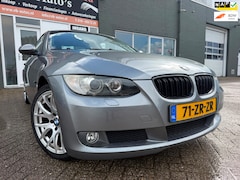 BMW 3-serie Coupé - 320i 6 bak met cruise controle en airco Nederlandse Auto en zeer goed onderhouden