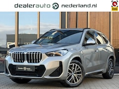 BMW X1 - xDrive25e M-sport | Camera | Panorama-dak | Keyless |