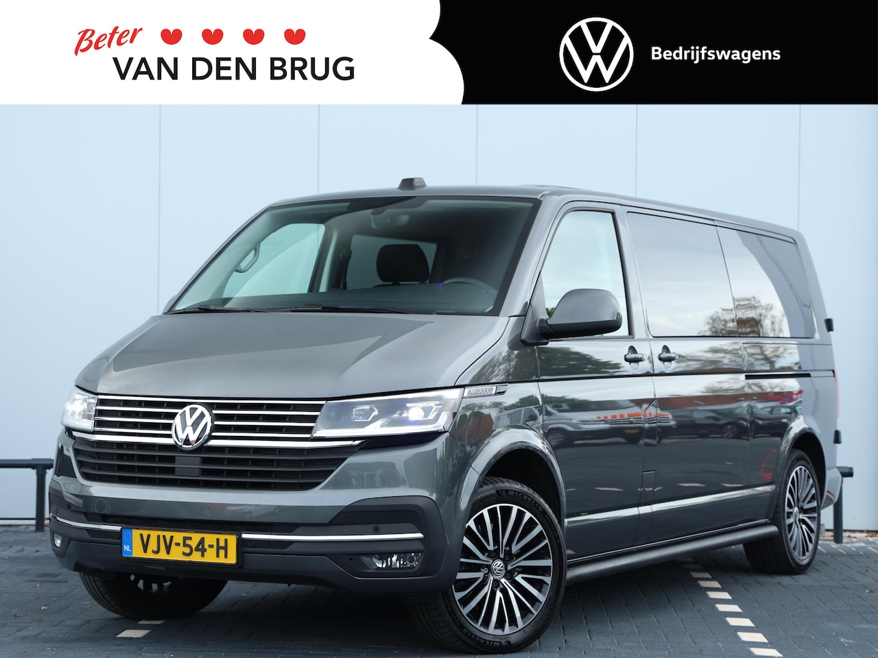 Volkswagen Transporter - 2.0 TDI 200pk Bulli DSG L2 DC | Dubbele cabine | Dubbel schuifdeur | Navigatie | Adaptieve - AutoWereld.nl