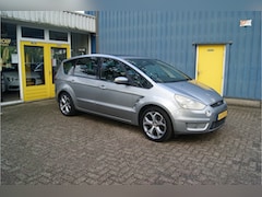 Ford S-Max - 2.5-20V Turbo Titanium, 220 pk, Airco/ECC, Pano, Nieuwe APK
