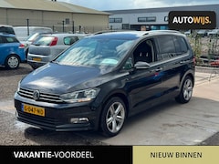 Volkswagen Touran - 1.4 TSI Highline 7p|7 Persoons|CAMERA|TREKHAAK|STOELVERW