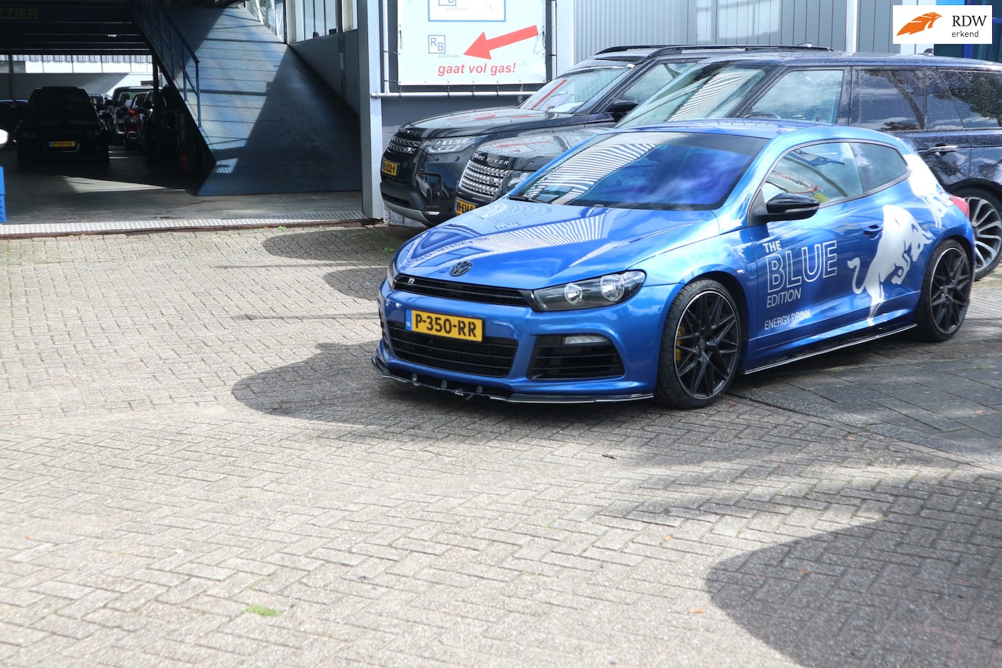 Volkswagen Scirocco - 1.4 TSI / R-LINE / RED BULL PACK / UNIEK VOERTUIG ! ! ! - AutoWereld.nl