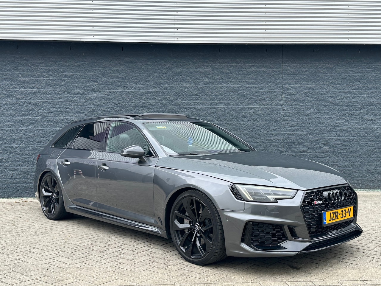 Audi A4 Avant - 2.9 TFSI RS4 quattro 2.9 TFSI RS 4 quattro - AutoWereld.nl