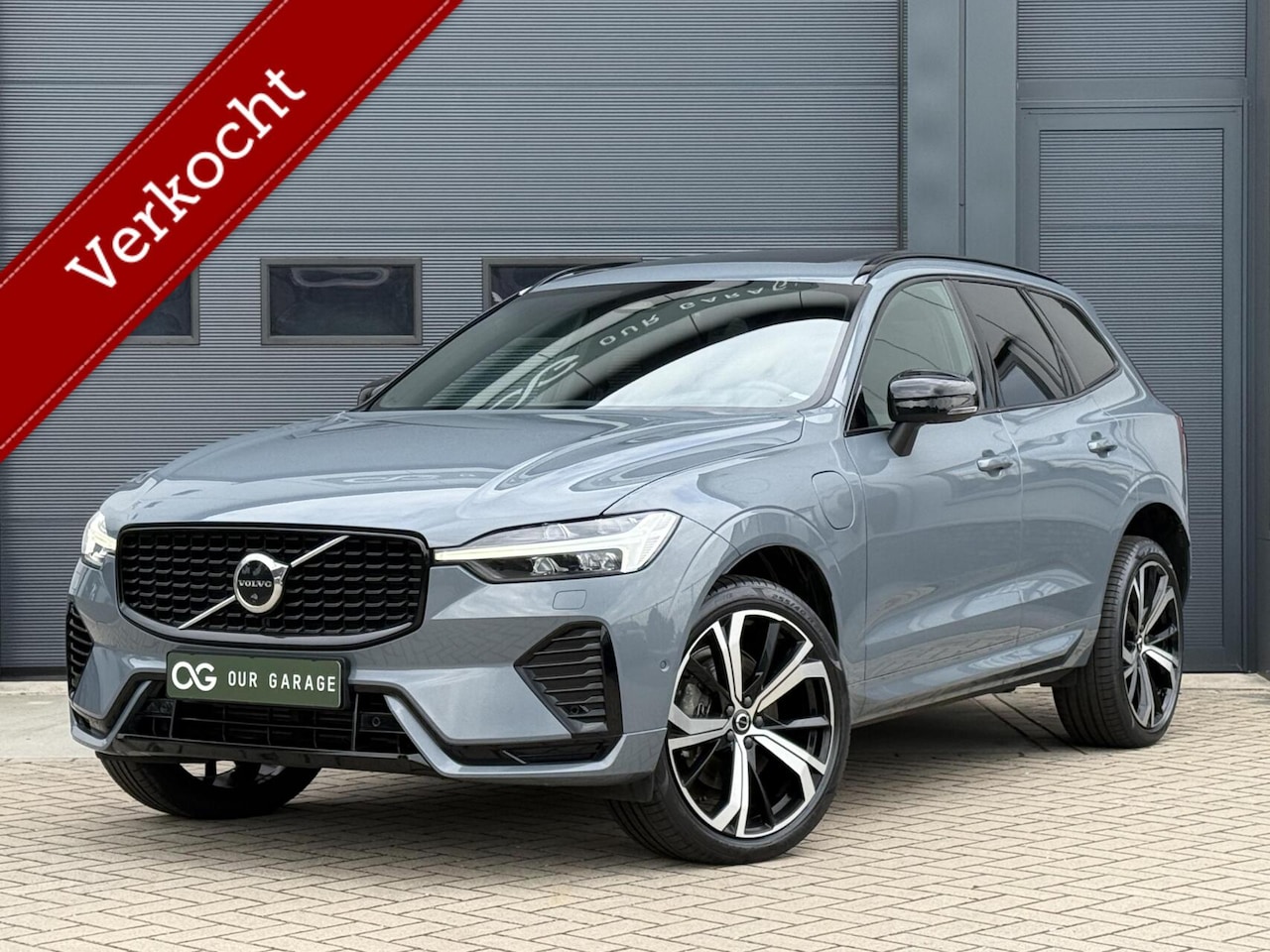 Volvo XC60 - T8 Plug-in Ultimate Dark|Lucht|360|Head Up|Pano|ACC - AutoWereld.nl