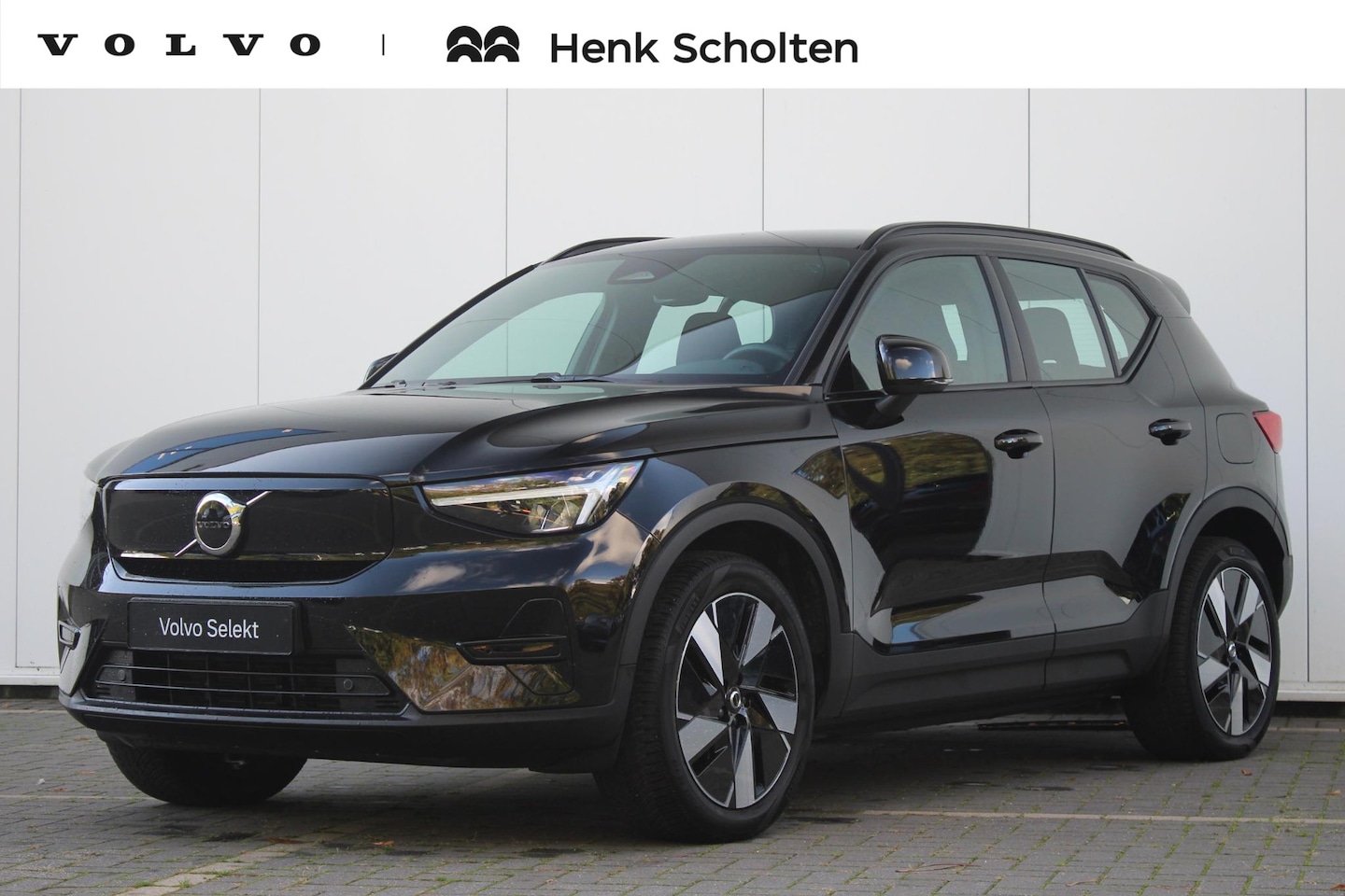 Volvo EX40 - Single Motor Extended Range Plus 82 kWh | Trekhaak | Premium audio by Harman Kardon | Verw - AutoWereld.nl