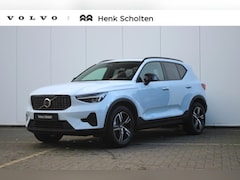 Volvo XC40 - B4 Plus Dark | Trekhaak | Panoramadak | Verwarmbare voorstoelen, stuurwiel en voorruit | A