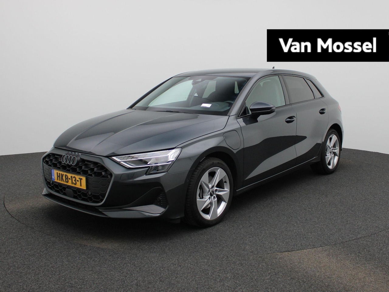 Audi A3 Sportback - 40 TFSI e S edition Navigatie | Camera | Cruise control | Airco | Stoelverwarming | 17 Inc - AutoWereld.nl