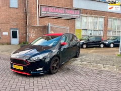 Ford Focus Wagon - 1.5 Black Edition