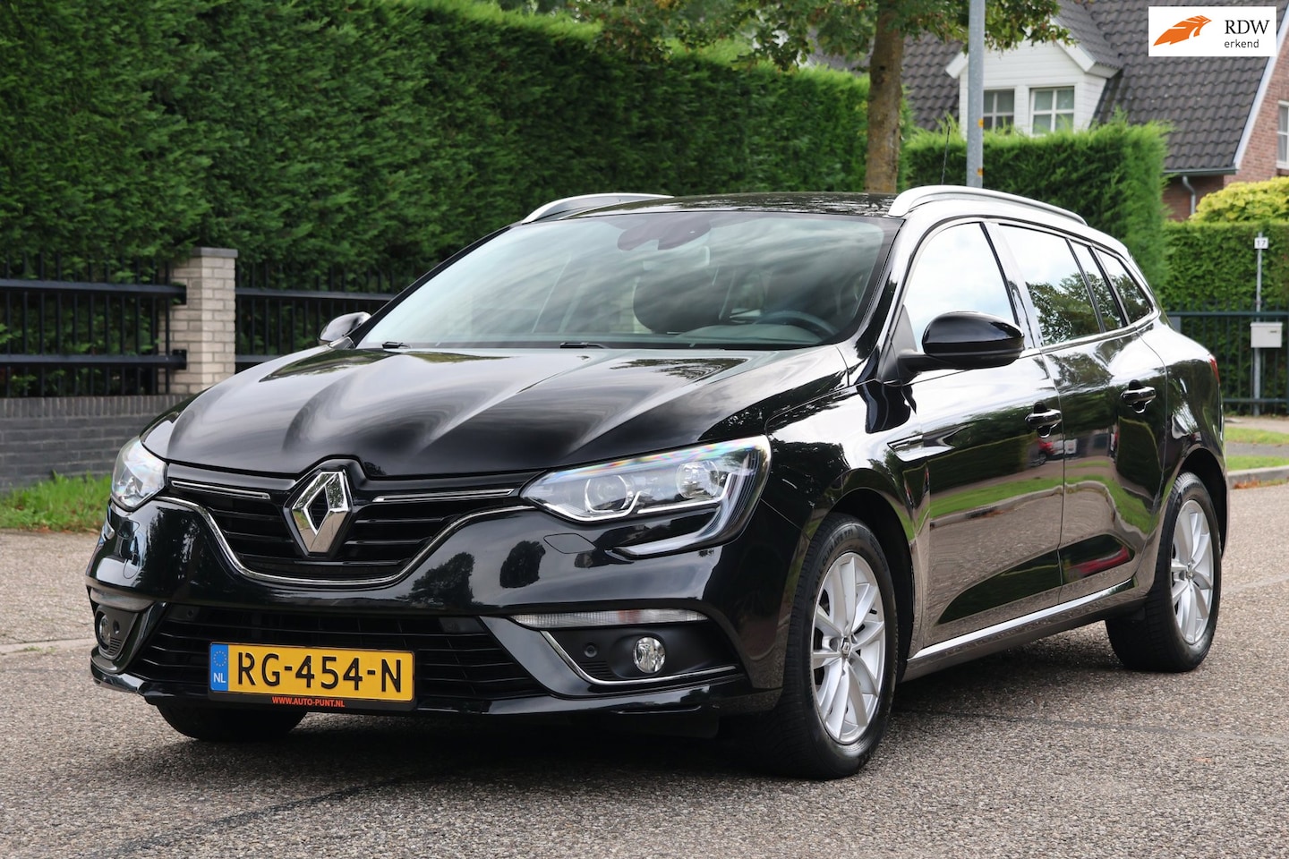 Renault Mégane Estate - 1.2 TCe Limited | NAVI | CLIMA | CRUISE | STOELVERWARMING | TREKHAAK | ZEER MOOIE GOED OND - AutoWereld.nl