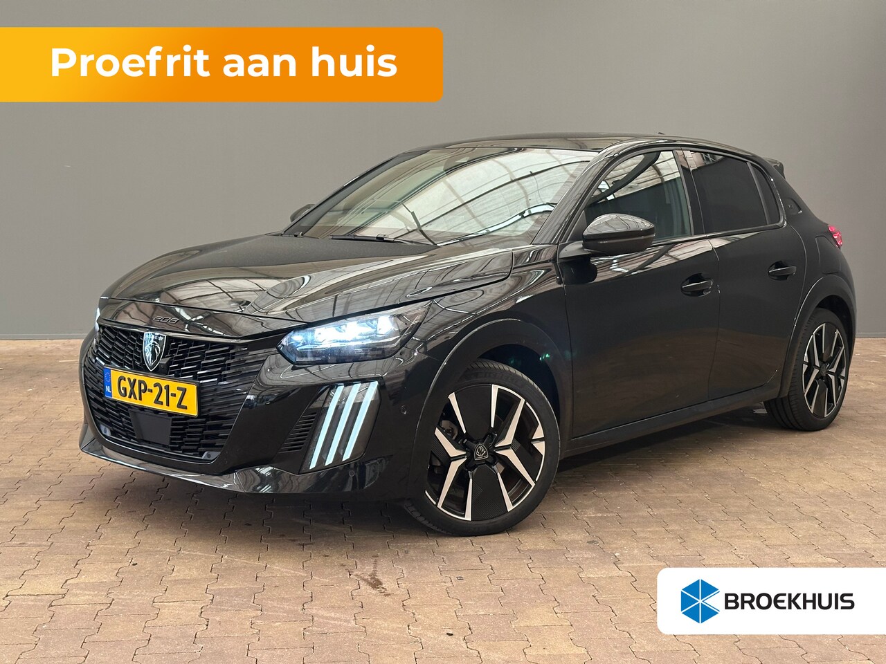 Peugeot 208 - 1.2 Hybrid 136 e-DCS6 GT Afneembare Trekhaak | Panorama Dak | Camera Voor + Achter | 17" L - AutoWereld.nl