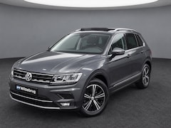 Volkswagen Tiguan - 1.5 TSI ACT 150pk Highline DSG Automaat / Panorama schuifk dak / Navigatie / Wegkl trekhaa