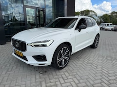 Volvo XC60 - 2.0 T8 AWD R-Design | B&W | 360 Cam | Stoelventilatie |