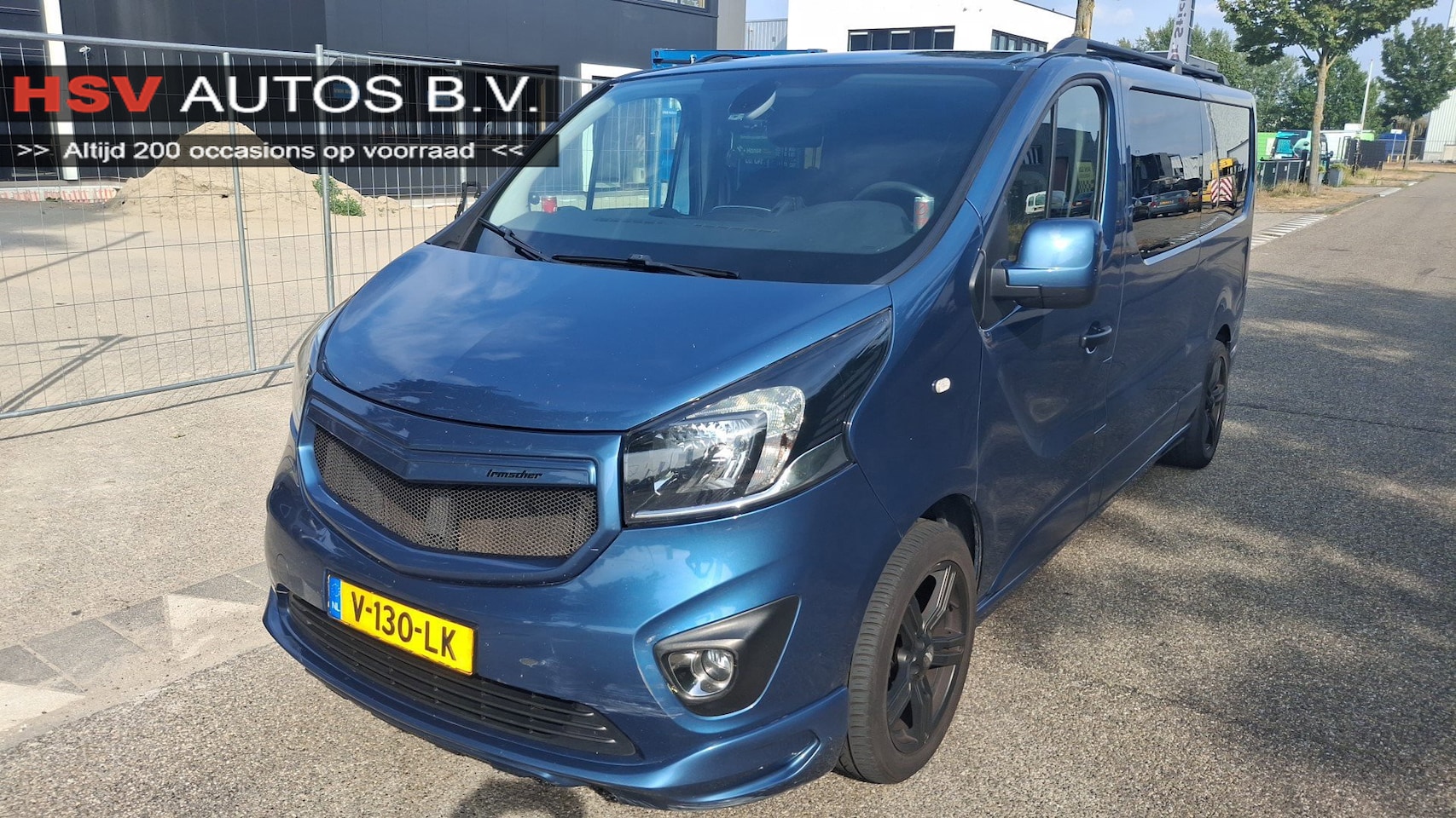 Opel Vivaro - 1.6 CDTI L2H1 DC Sport Irmscher 5-pers navi - AutoWereld.nl