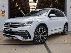 Volkswagen Tiguan - 1.4 TSI eHybrid R-Line Business+ *Pano | IQ | ACC | 20" | Trekhaak | Stoelverw. (achter) |