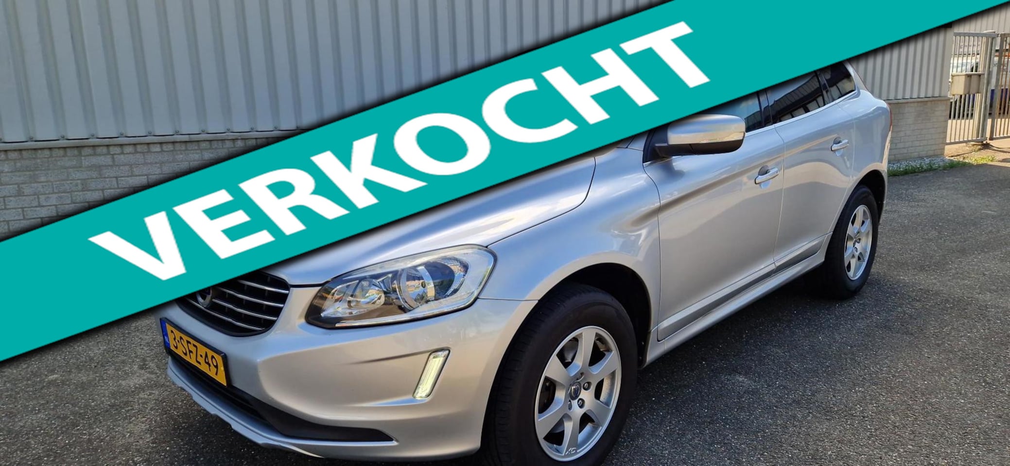 Volvo XC60 - 2.0 T5 FWD Momentum 2.0 T5 FWD Momentum - AutoWereld.nl