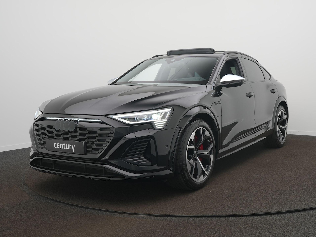 Audi Q8 Sportback e-tron - S quattro SQ8 115 kWh 503PK | Panoramadak | B&O | RS-Stoelen | Rode-Stiksel | - AutoWereld.nl