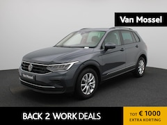 Volkswagen Tiguan - 2.0 TDI SCR DSG Life AUTOMAAT | ADAPTIEVE CRUISE | STOELVERWARMING & STUUR | CAMERA | NAVI
