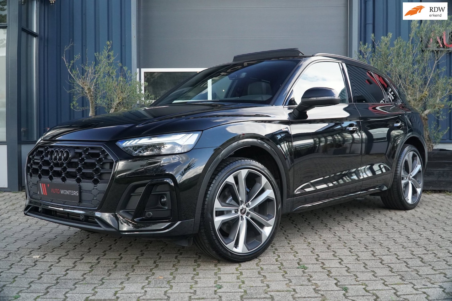 Audi Q5 - 55 TFSI e S edition Competition LUCHTVERING|RS ZETELS|TREKHAAK - AutoWereld.nl