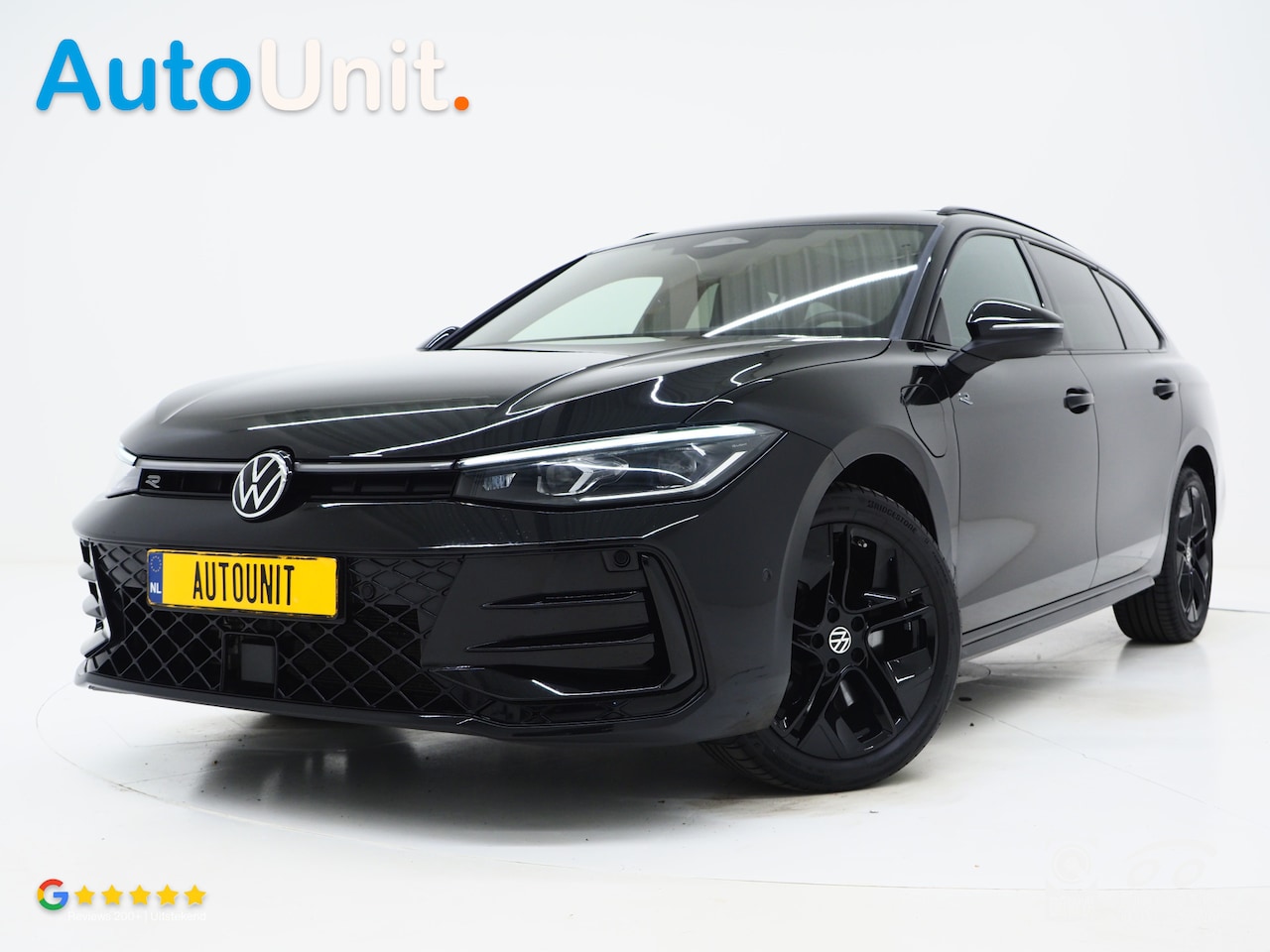 Volkswagen Passat Variant - 1.5 eHybrid R-Line Edition | 5 Jaar Garantie | Panoramadak | Trekhaak | Massage | 360 | HU - AutoWereld.nl