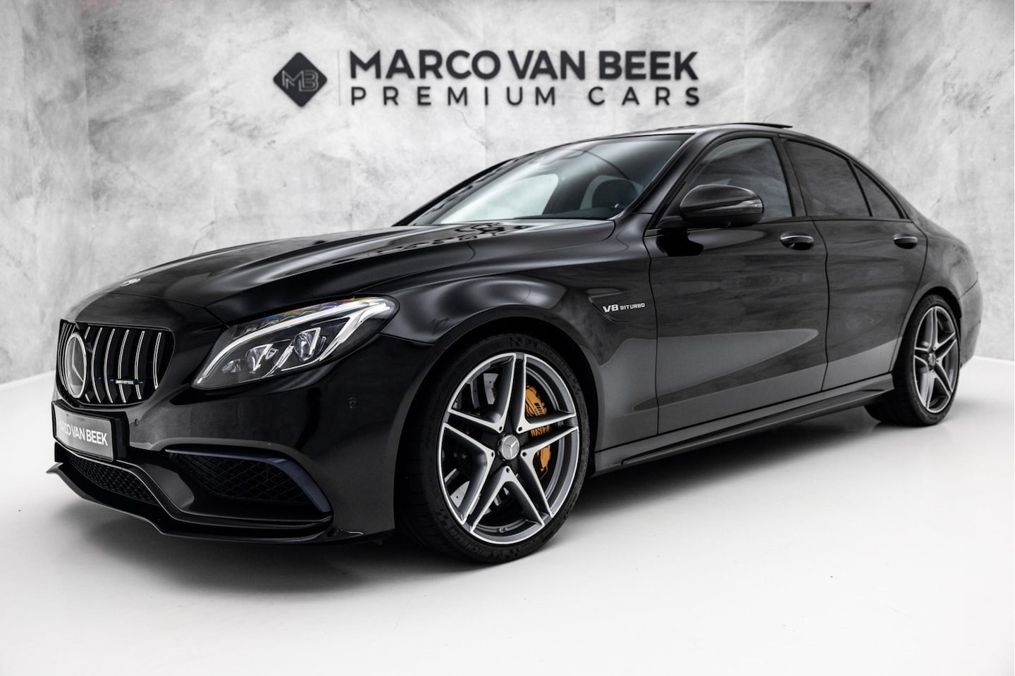 Mercedes-Benz C-klasse - 63 AMG S 510 PK | Keramisch | Pano | Carbon | Burmester - AutoWereld.nl