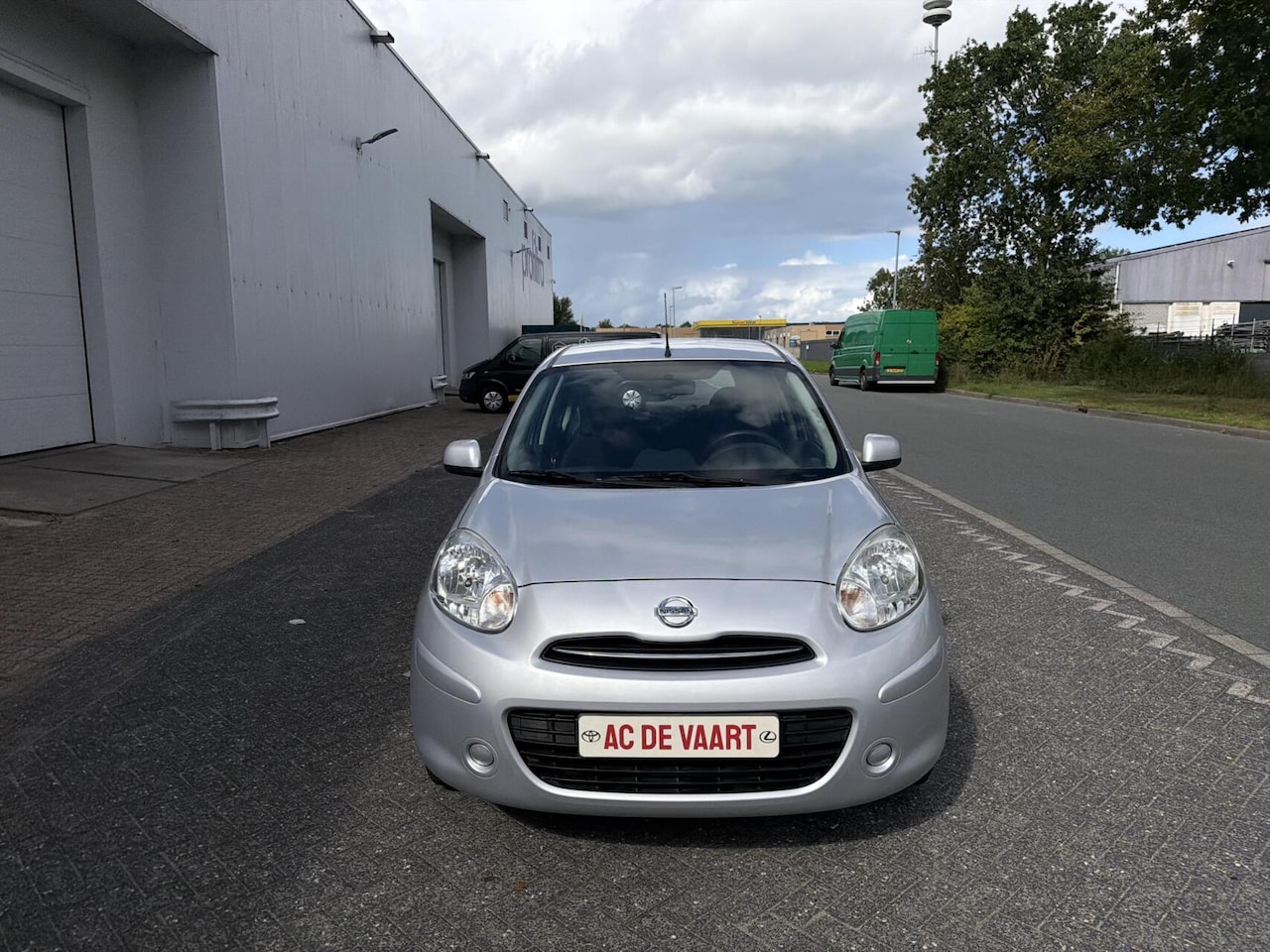 Nissan Micra - 1.2 Acenta - AIRCO/ELEK.PAKKET/TREKHAAK/NAP - AutoWereld.nl