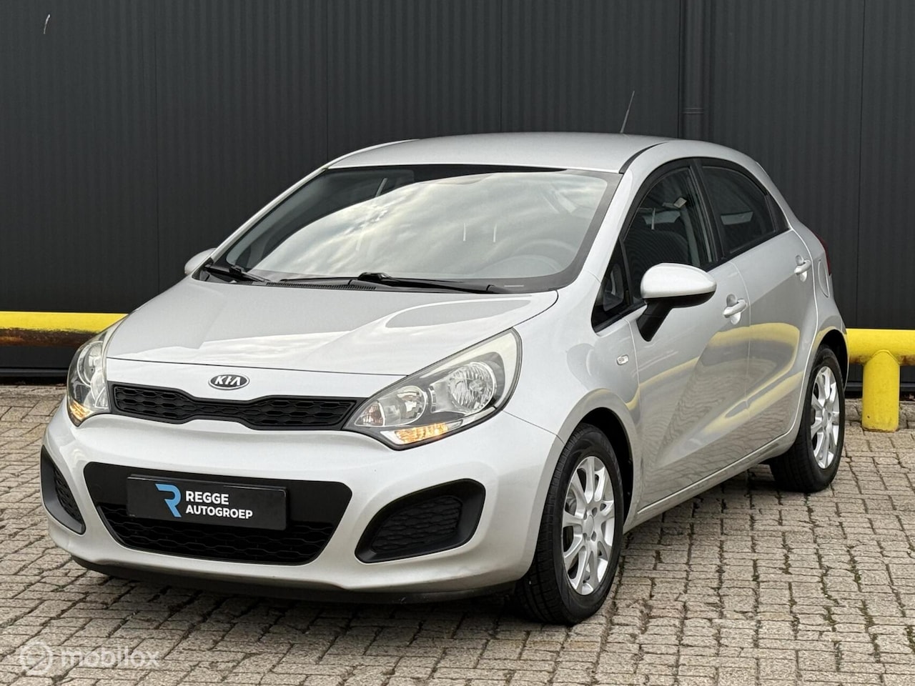 Kia Rio - 1.2 CVVT Comfort Pack AIRCO | LM VELGEN - AutoWereld.nl