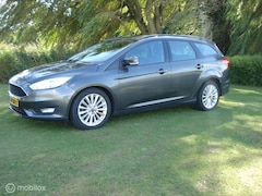 Ford Focus Wagon - 1.0 Titanium