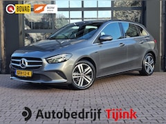 Mercedes-Benz B-klasse - 250 e Business Solution Luxury Limited PHEV | LED | Trekhaak | Stoelverwarming | Widescree