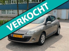 Renault Mégane - 1.6 Expression20105-deursAircoNavigatieTrekhaak