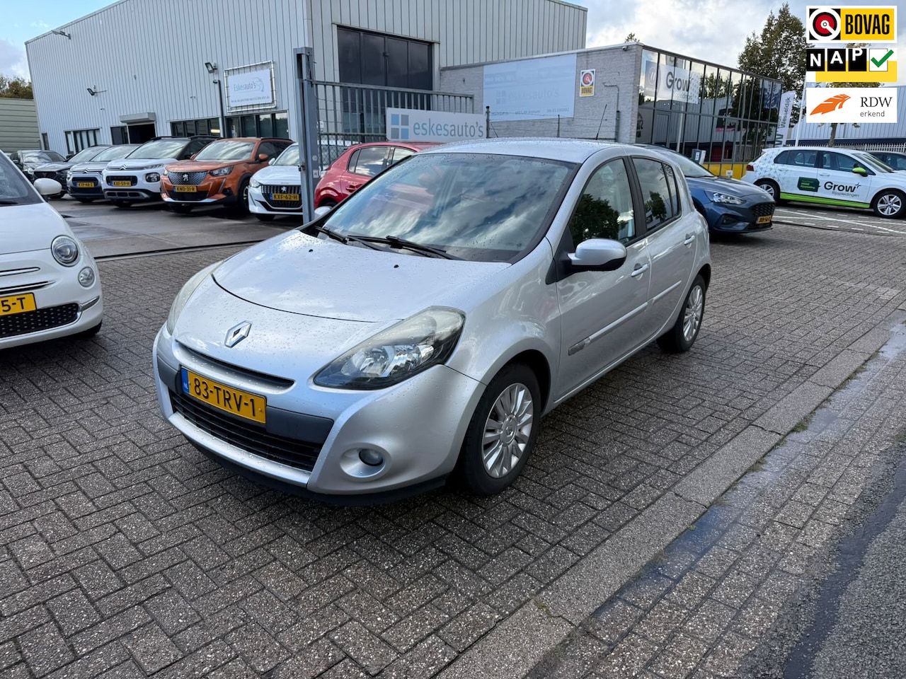 Renault Clio - 1.2 TCE Collection 1.2 TCe Collection, Navi, NAP, Airco Nette auto - AutoWereld.nl