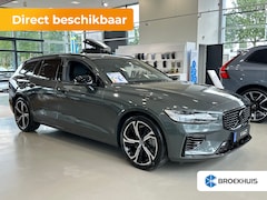 Volvo V60 - 2.0 T6 Plug-in hybrid AWD Ultra Dark | Black Pakket | Massage | B&W | HUD | Gelaagd glas |