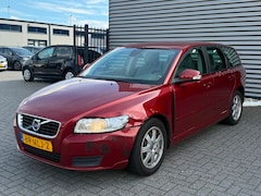 Volvo V50 - 2.0 D3 Kinetic