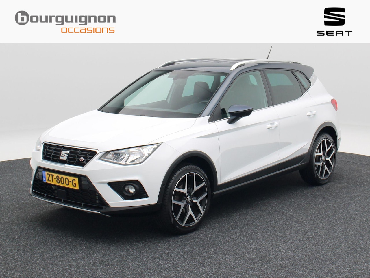 SEAT Arona - 1.0 TSi FR Business Intense | Trekhaak | Carplay | Keyless | Adaptive Cruise | Half Leder - AutoWereld.nl