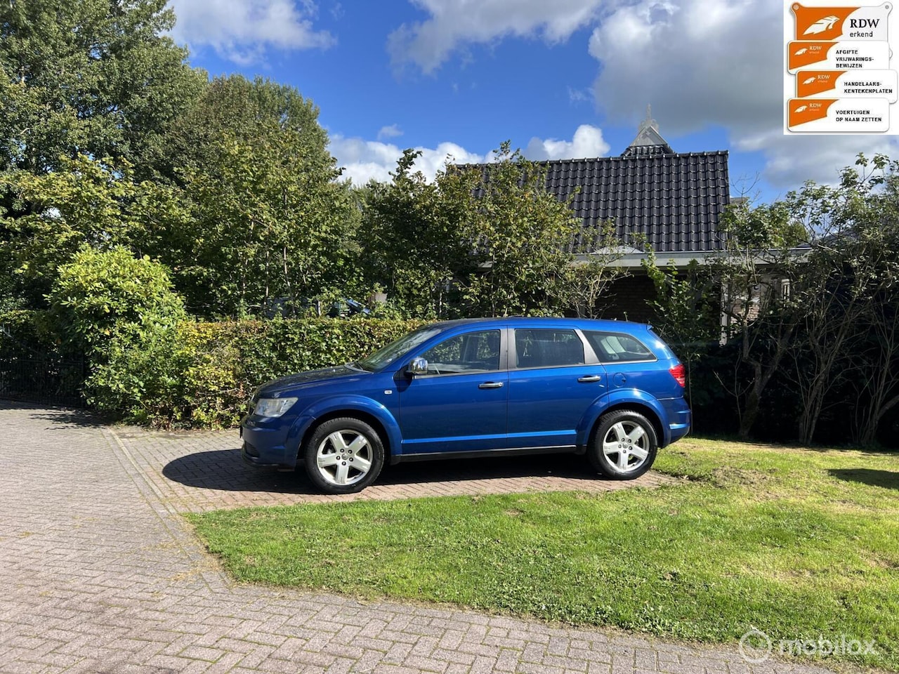 Dodge Journey - 2.4 SE Airco bj 2008 nieuwe apk - AutoWereld.nl