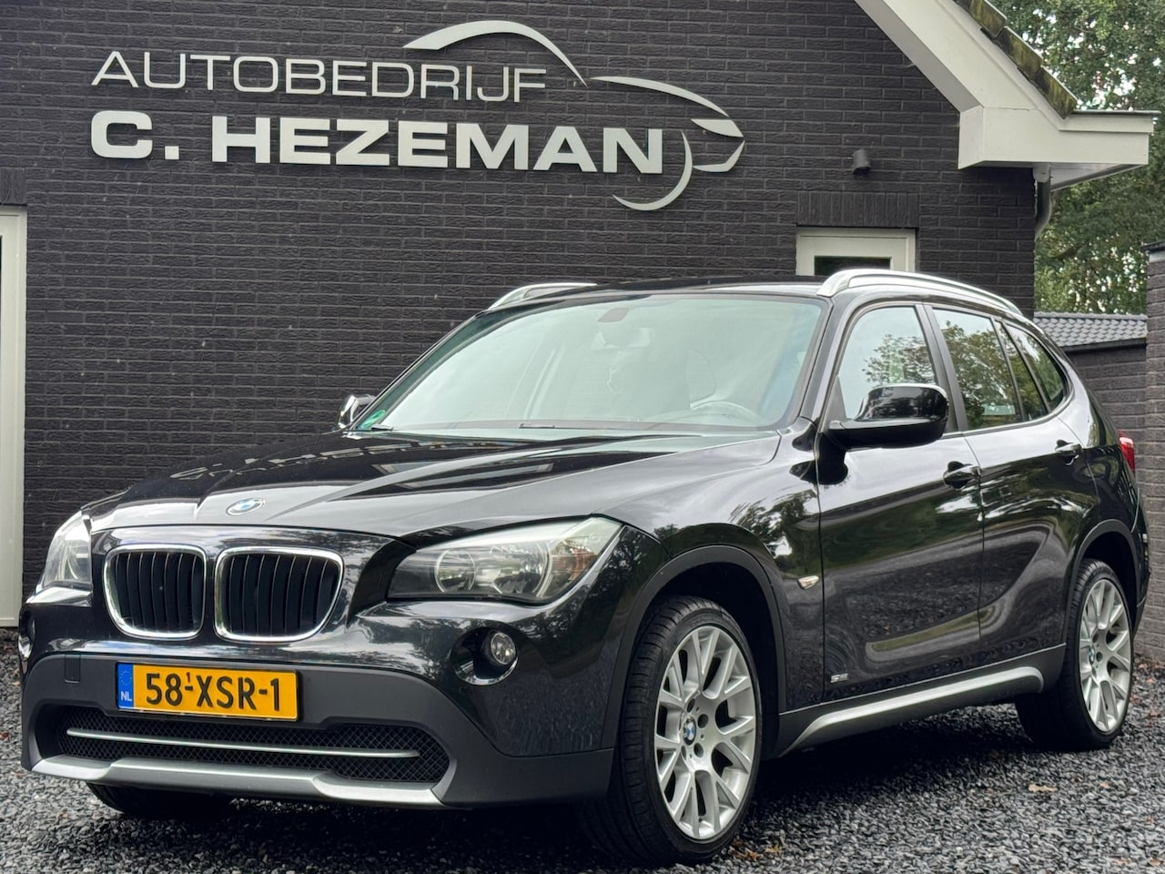 BMW X1 - SDrive20d Edition Business PERFECT Onderhouden Navigatie Cruise climate Control - AutoWereld.nl