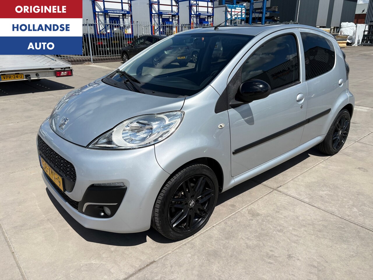 Peugeot 107 - 1.0 Active Automaat Led Zonnedak Carplay Navi BT - AutoWereld.nl