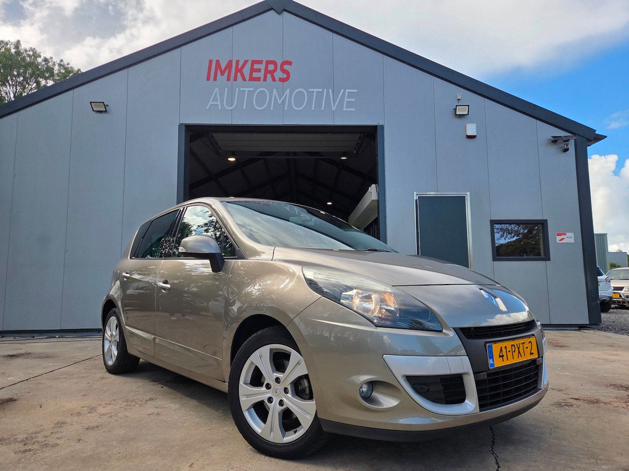Renault Scénic - 1.6 Dynamique | Keyless | Leer | Navi | - AutoWereld.nl