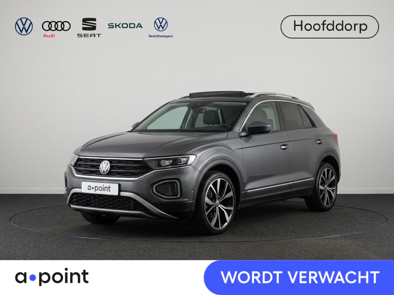Volkswagen T-Roc - 1.5 TSI Style 150 pk Automaat (DSG) | Navigatie | Panoramadak | Parkeersensoren (Park assi - AutoWereld.nl
