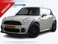 MINI Cooper - 1.6 Business Line 123pk | Nieuwe APK | JCW look | Cruise | Airco | Start stop | 17" velgen