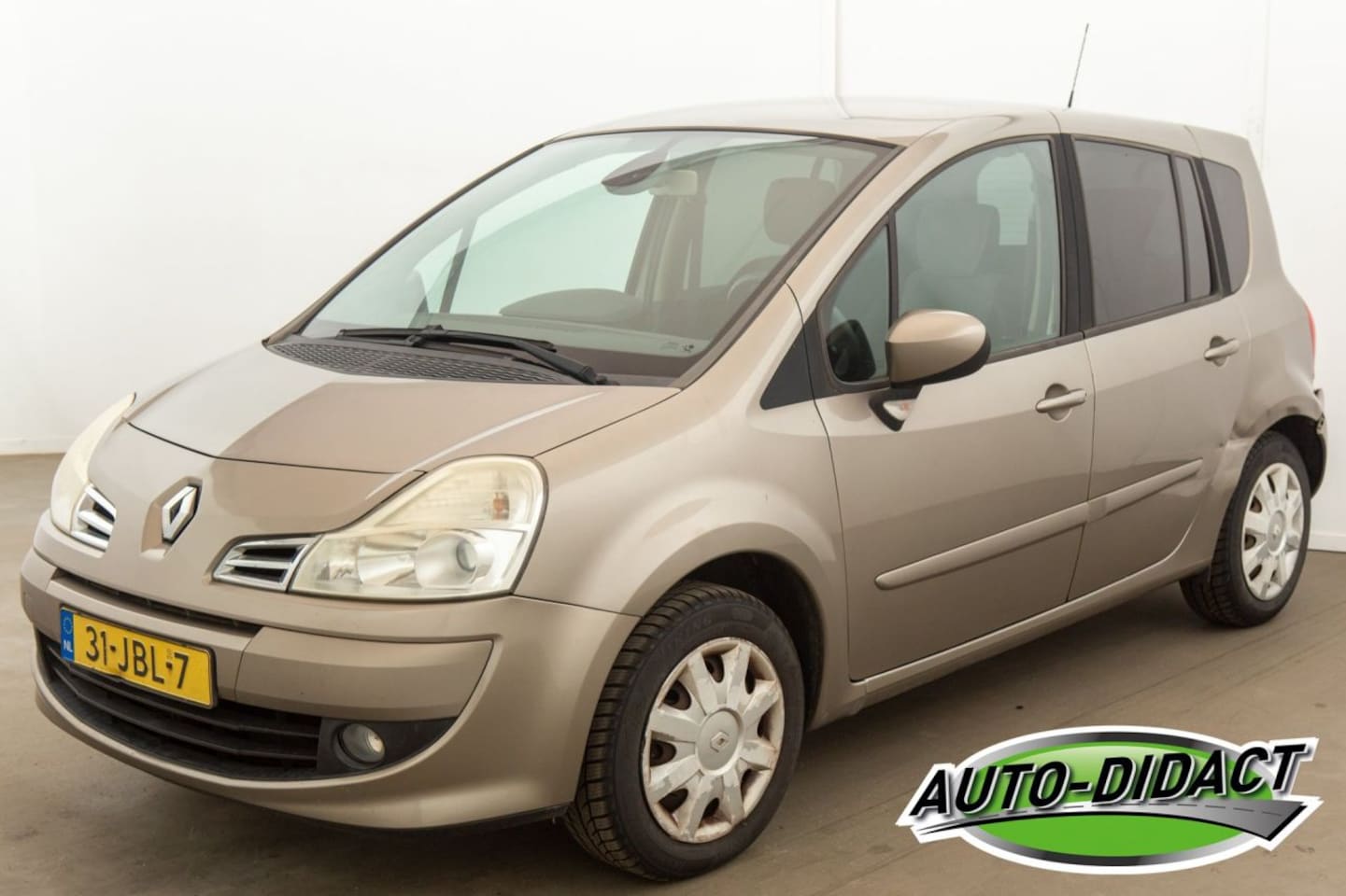 Renault Grand Modus - 1.2 TCE Clima Dynamique - AutoWereld.nl
