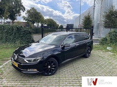 Volkswagen Passat Variant - 1.6 TDI Highline NAVI TREKHAAK STOELV