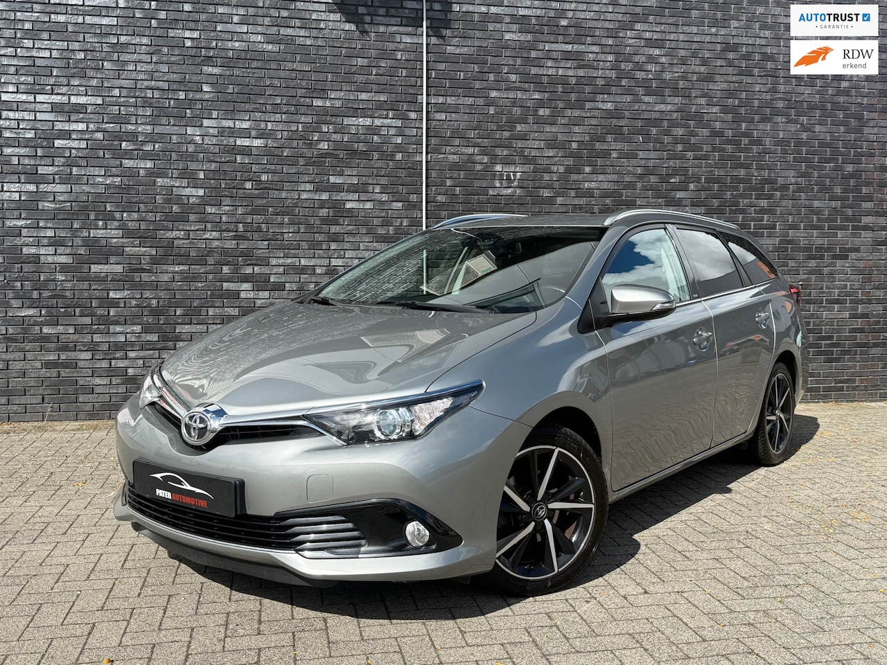 Toyota Auris Touring Sports - 1.2T Dynamic S+ Camera|Navi|PCS|Stoelverwarming|Cruise|Lane Assist|Trekhaak Mogelijk !! - AutoWereld.nl