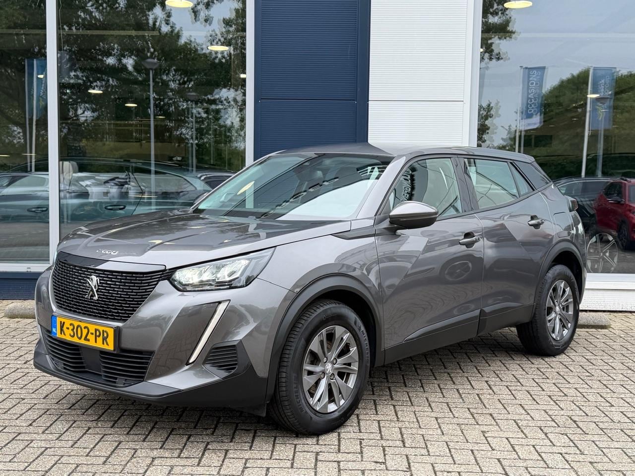 Peugeot 2008 - 1.2 Puretech 100pk Active Pack | Cruise Control | Apple Carplay | Android Auto | Airco | P - AutoWereld.nl