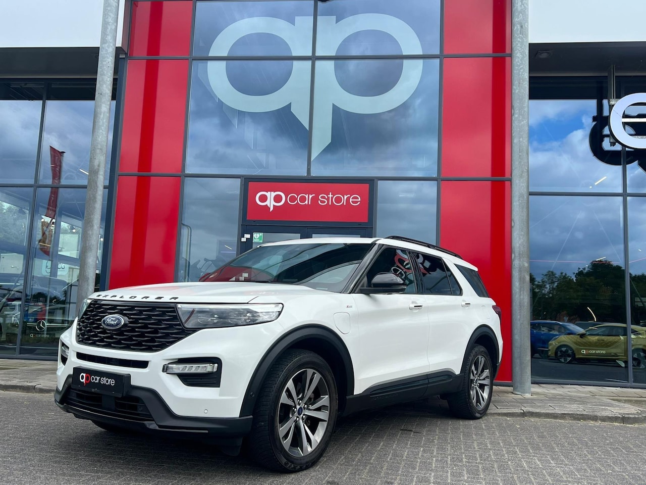Ford Explorer - 3.0 V6 EcoBoost PHEV ST-Line 3.0 V6 EcoBoost PHEV ST-Line - AutoWereld.nl