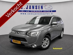 Mitsubishi Outlander - 2.0 Intense Automaat | Trekhaak Afneembaar | | Cruise control | ECO-mode | Electronic clim