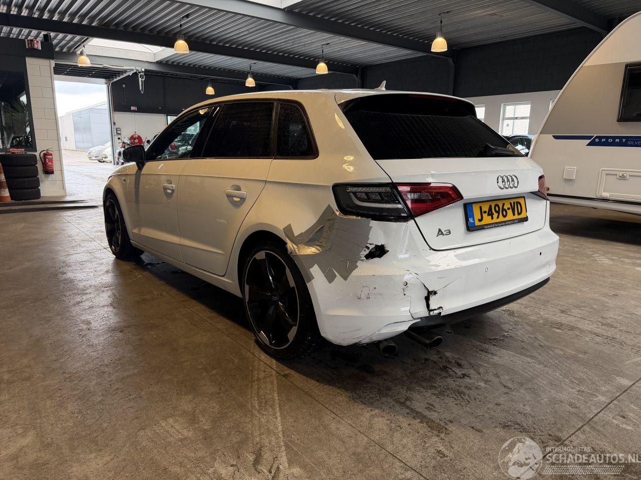 Audi A3 Sportback - 1.4 TFSI Ambition Sport Edition S line