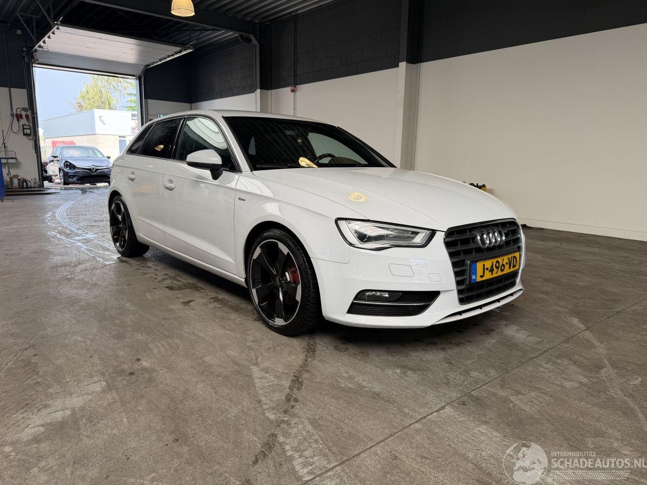 Audi A3 Sportback - 1.4 TFSI Ambition Sport Edition S line