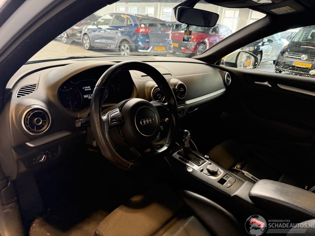 Audi A3 Sportback - 1.4 TFSI Ambition Sport Edition S line