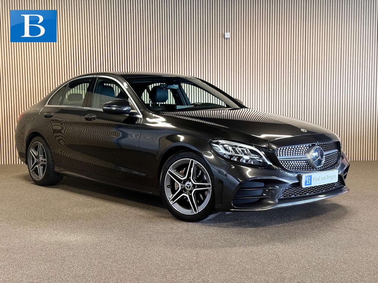 Mercedes-Benz C-klasse - 180 AMG STYLING-CAMERA-DIGI DASH-APPLE CARPLAY-DODEHOEK-COMPLEET - AutoWereld.nl